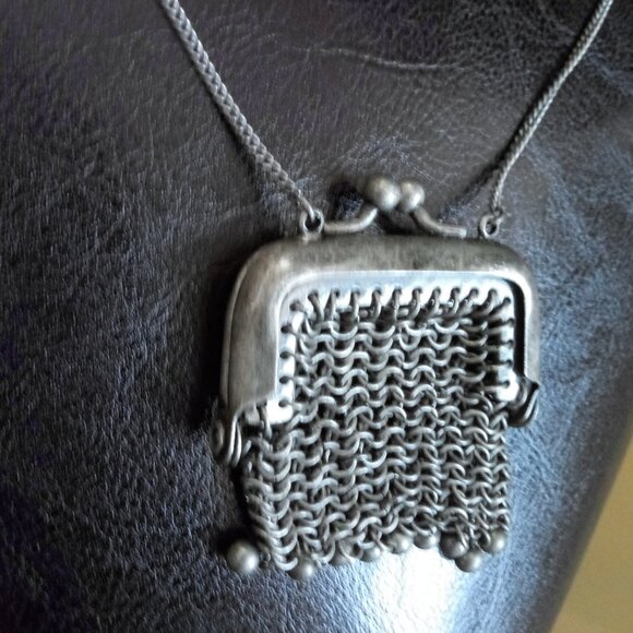 ALL SAINTS SPITALFIELDS RARE NECKLACE PURSE CHAIN MAIL  LONG - Picture 4 of 7